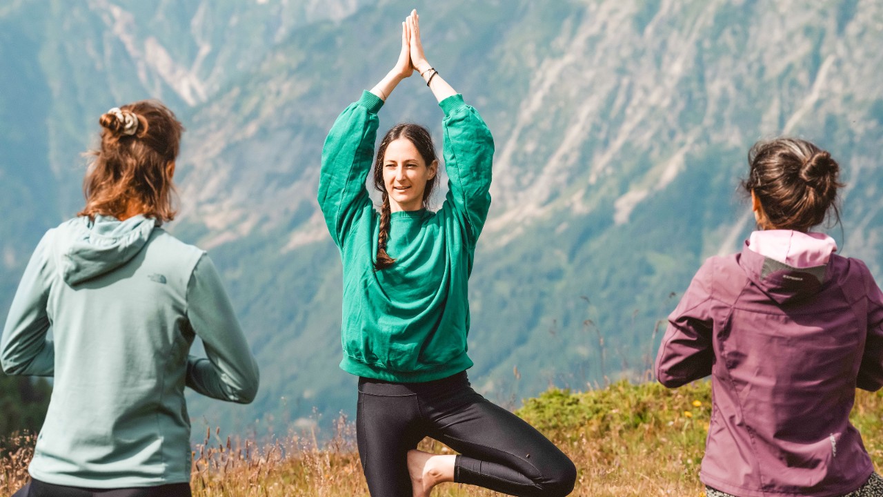 Photo d’un cours de yoga.
